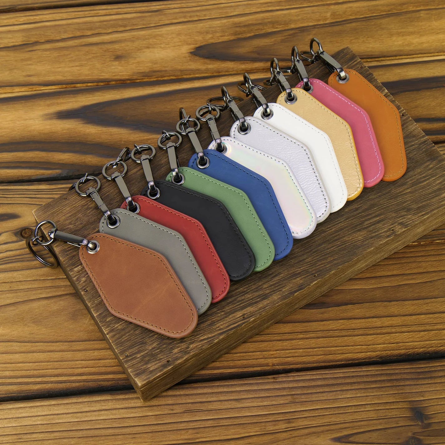 Laserette™ Retro Diamond Motel Keychain — Engravable Leatherette